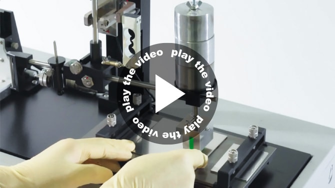 摩擦耐久テスト動画のサムネイル画像。クリックで動画を表示する。